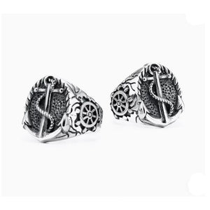 Men’s Retro Anchor Ring with nautical design and vintage silver finish.