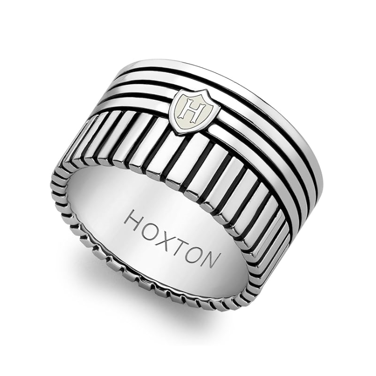 Hoxton London men's sterling silver 2-way band ring, stylish silver jewelry with a modern design, visible on the ring finger.