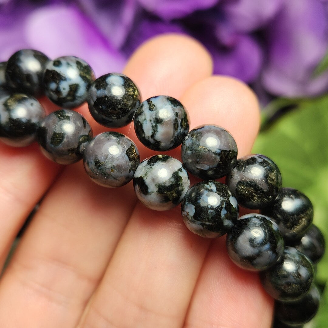 Natural Madagascar Indigo Gabbro Beads Bracelet