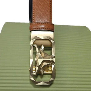 Men’s tan patterned leather belt by TMJ with gold bull’s head buckle, featuring a stylish design and durable leather strap.