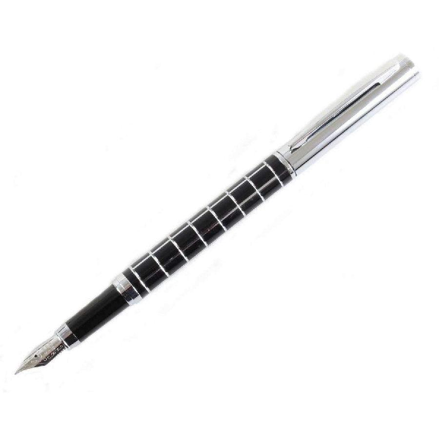 David Aster black and chrome checker fountain pen with a sleek design, perfect for writing enthusiasts and collectors.