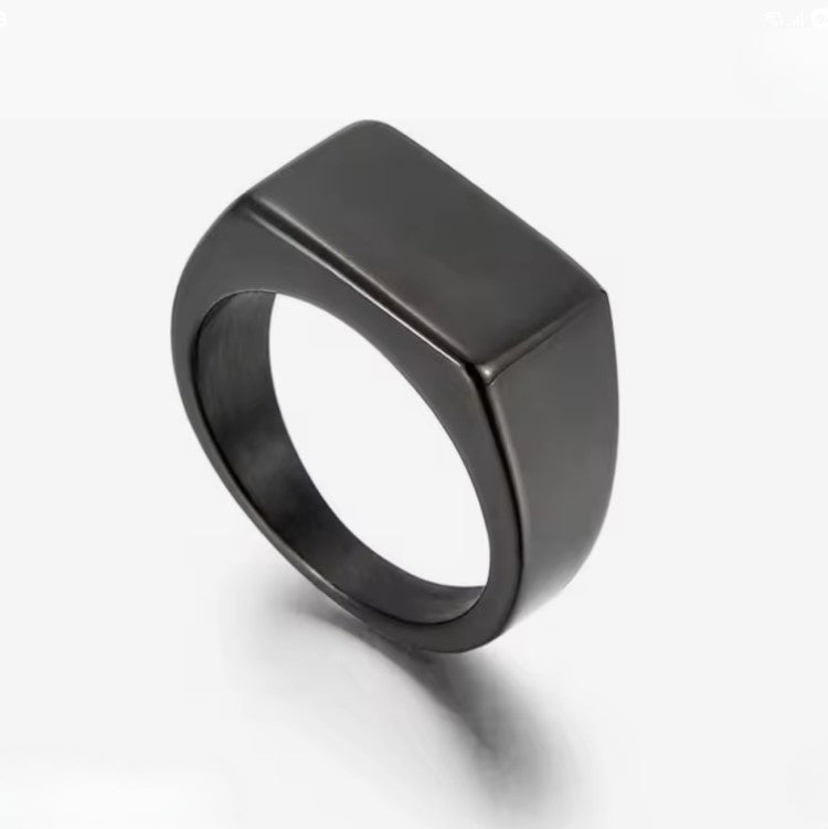 Men’s Polish Finish 316L stainless steel dress ring in black with a sleek, modern design.