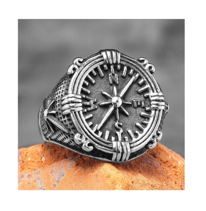 Men’s Vintage Viking Compass Ring in stainless steel with Vegvisir symbol, Norse-inspired rugged style.