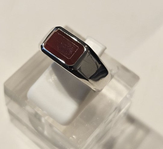 Sterling silver red agate ring from T.M.J's Element Series, featuring a polished red agate gemstone on a sleek silver band.