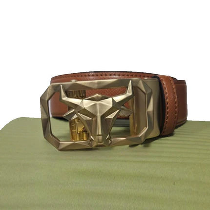 Men’s tan pattern leather belt with gold bull’s head buckle by TMJ, featuring a stylish leather strap and detailed gold accent.
