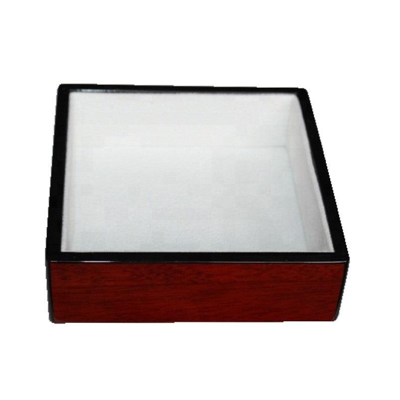 High-Gloss Ebony Wooden Men's Valet Tray Home & OfficeThe valet tray takes its organizational traits from the clothes valet. Reaching back some 200 years, men with money and fine clothes had a clothes valet (a manservanStorage ValetT.M.JTheodore Men's JewelryHigh-Gloss Ebony